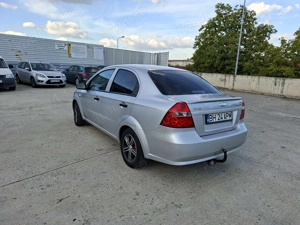 -Vând Chevrolet Aveo din 2011, 1.4 benzina- - imagine 3