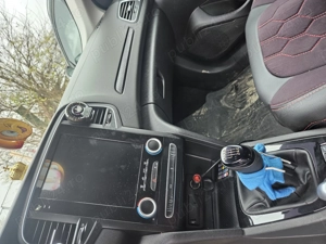 De vazare renault megane 4 1.3 2019 km 92000 - imagine 4