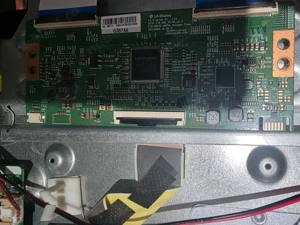 Dezmembrez tv Hitachi 43hk6100u - imagine 2