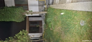 Sinaia,doua proprietati garsoniera in curte si apartament in vila zona Peles str.Furnica - imagine 2