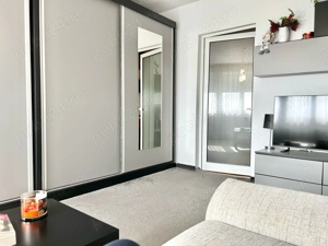 Apartament de vanzare (deasupra mag. Curtici) 2 camere Chisineu-Cris - imagine 2