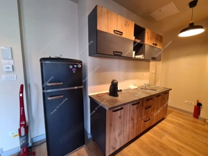 SAD - Spatiu comercial de 100 mp cu 4 locuri de parcare - Torontalului - imagine 6