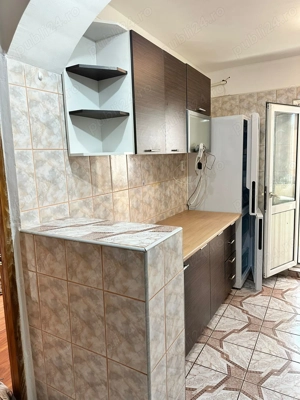Apartament 3 camere decomandate, 65 mp, Lăpuș   zona Intim, etaj 4 din 4 - imagine 2