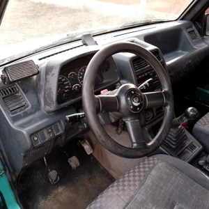 Vând jeep suzuki vitara 1994