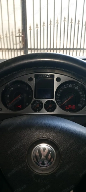 Mașină de vânzare pentru dezmembrări.. - imagine 2