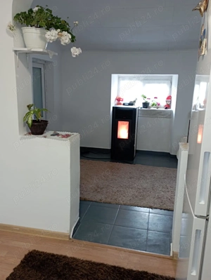 Vând casa in sat Plopeni - imagine 4