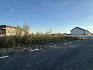 Proprietar vand teren 792mp in Covaci,pe colt,FS=40m,apa,canal si gaz la poarta