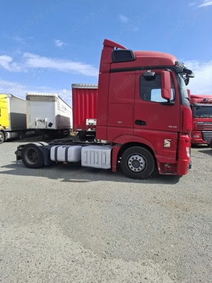 Cap tractor Mercedes Benz Actros si remorca Krone Mega - imagine 7