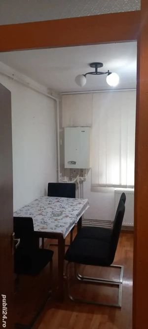 Apartament de închiriat. 