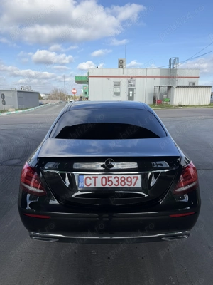 Mercedes E200 Avantgarde Virtual Cockpit Camere 360 Iluminat Ambiental Carplay - imagine 3