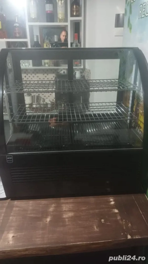 vitrina la rece noua 