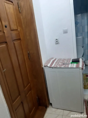 Închiriez garsonieră