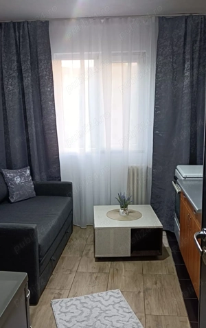 Vânzare camera de camin 