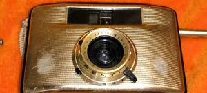 Aparate foto + Camere de filmat LA PACHET