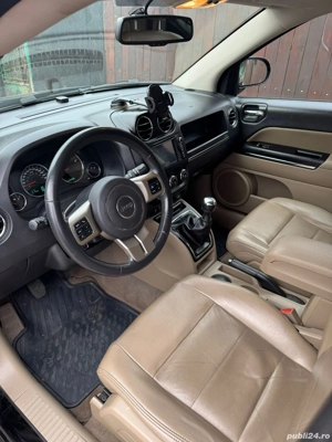 Jeep Compass 2l benzina  - imagine 5