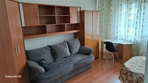 Inchiriez garsoniera