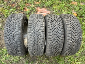 Jante aliaj vw seat  cu cauciucuri iarnă 215.60.16 99h - imagine 6