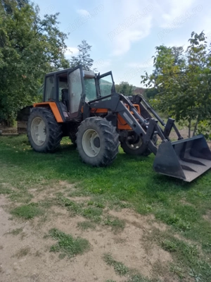 Tractor Renault 113.14