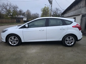 Ford Focus -2013 Provenienta Ro . Motor.1000 benzina.ECOO.BUST.Euro 5 - imagine 6