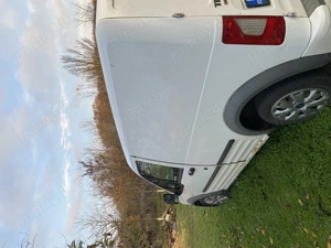 Ford Tranzit Connect vrea un nou proprietar  - imagine 3
