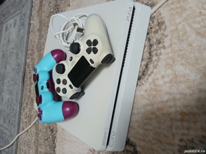 Vand PlayStation 4 slim 