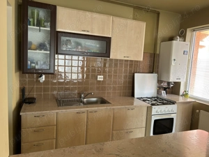 Inchiriez apartament 2 camere cu garaj individual - imagine 5