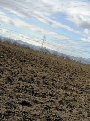 Vând teren intravilan - imagine 3