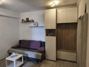 De vânzare apartament 2 camere transformat în unul cu 3 camere