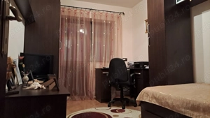 Apartament cu 3 camere, central - imagine 2