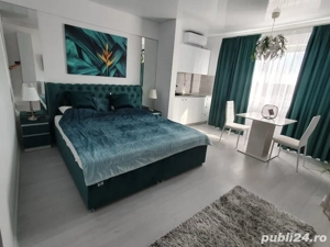 Proprietar, inchiriez garsoniera in Pollux