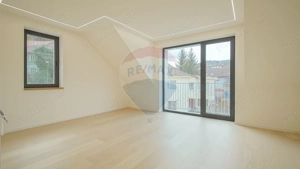 Armonie între tradiție și modernitate – Vilă contemporană în Brasov - imagine 10