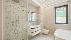 Armonie între tradiție și modernitate – Vilă contemporană în Brasov - imagine 14