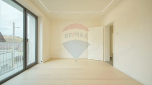 Armonie între tradiție și modernitate – Vilă contemporană în Brasov - imagine 12