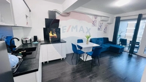 Apartament cu 3 camere de vânzare în zona Nufarul