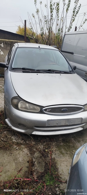 vând Ford Mondeo 