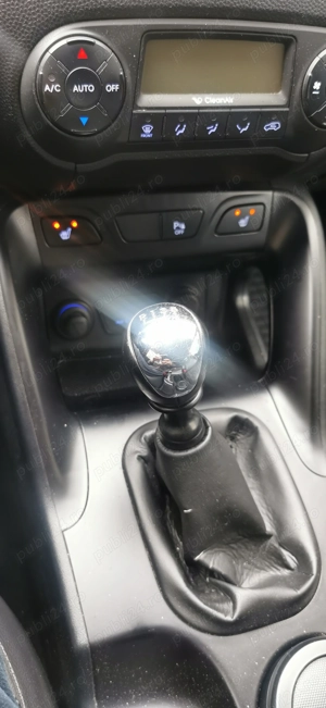 Hyundai ix35 2.0 crdi - imagine 10