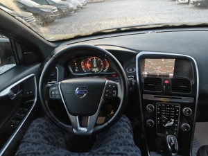 Volvo XC60 Momentum 2017 05 2.0d euro 6 automat - imagine 9