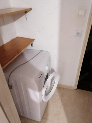 Apartament 3 camere, proaspat renovat, centrala termica, doua balcoane, etaj 3, termen lung, ANAF. 