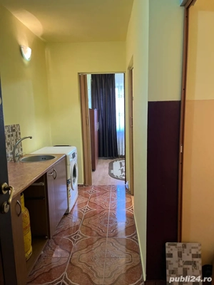 Inchiriez camera camin tip garsoniera