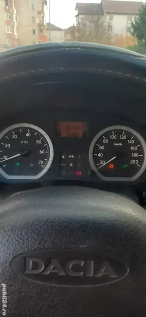 Vând Dacia Logan 1.5 diesel  - imagine 4