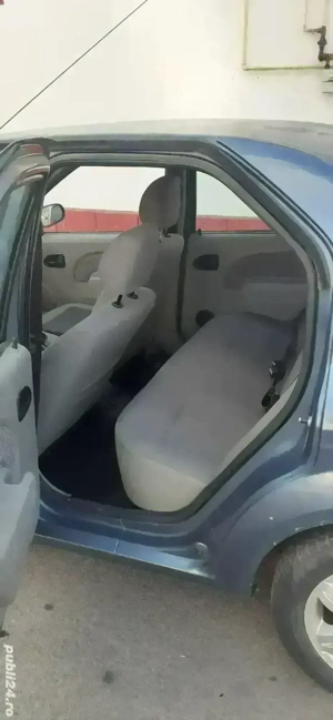 Vând Dacia Logan 1.5 diesel  - imagine 5