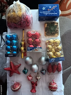 Globuri,ornamente de craciun
