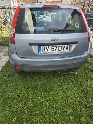 Vand autoturism Ford Fiesta, an fabricatie 2007 10000 RON