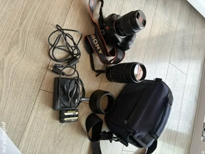 Vand aparat foto DSLR-A200 + obiectiv 4.5-5.6 75-300