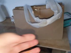 Geanta Tommy Hilfiger