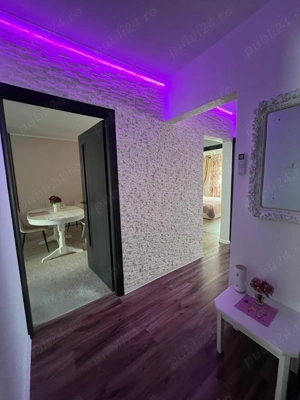 PROPRIETAR Vând apartament 3 camere 