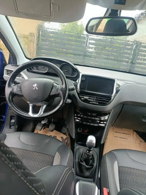 Peugeot 2008 an 2019 luna a 7-a stare excelenta URGENT - imagine 3