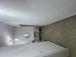 Închiriez apartament - imagine 2