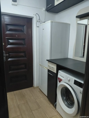 închiriez garsoniera  - imagine 2