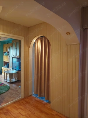 Apartament 3 camere  garaj.  - imagine 2